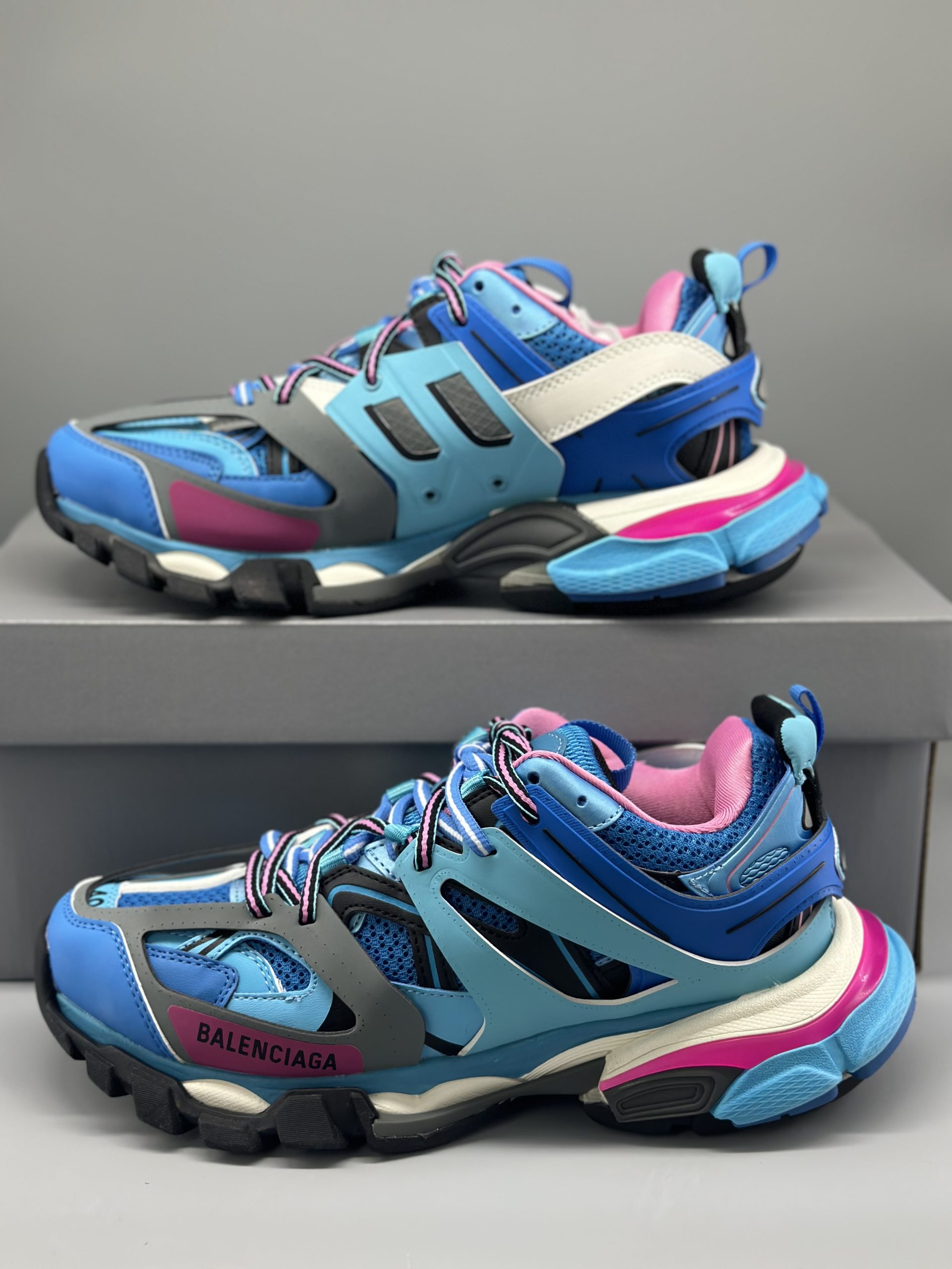 Balenciaga Track Runners Blue 542023W1GB54162
