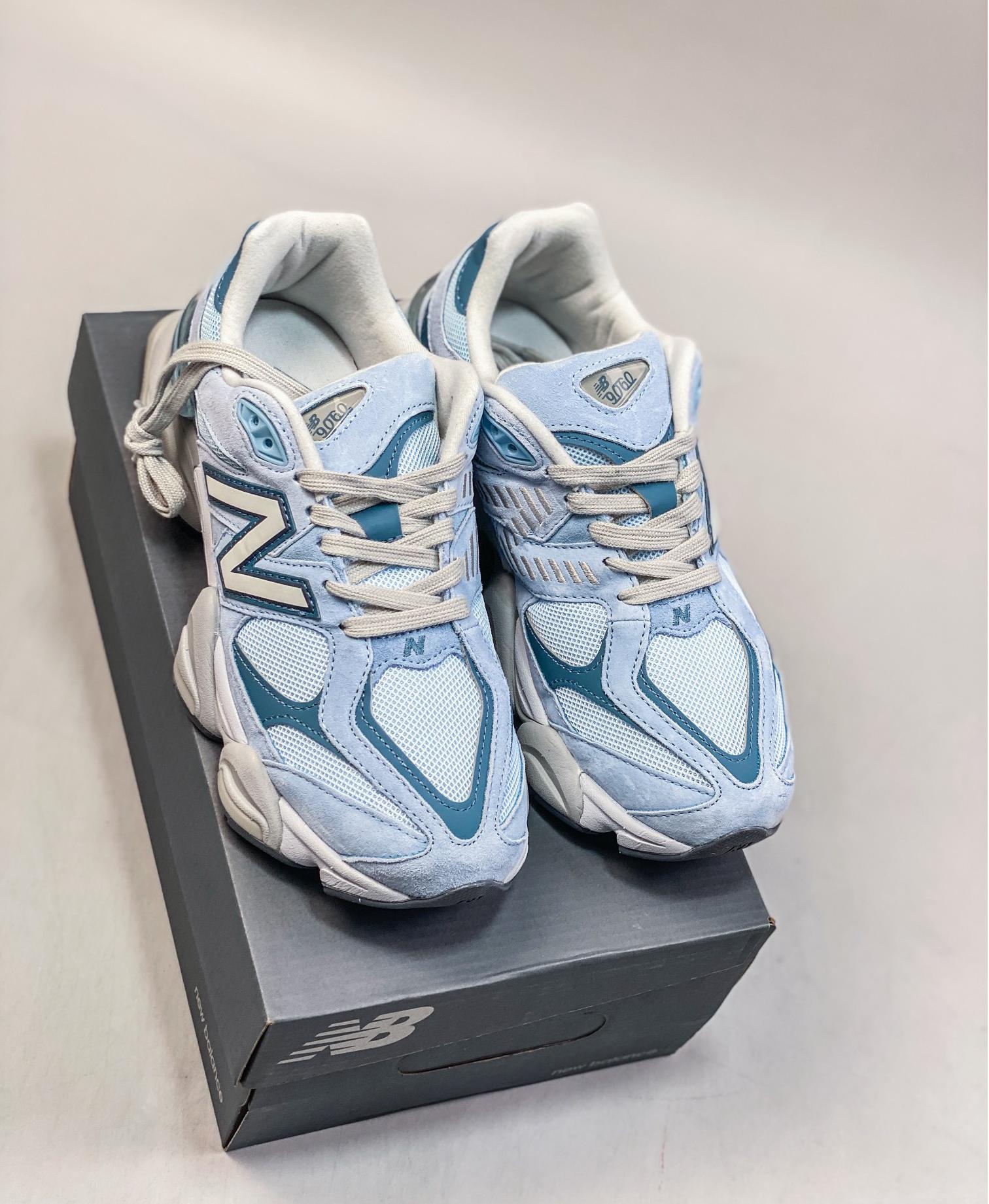 new balance 9060 Ch*0me blue